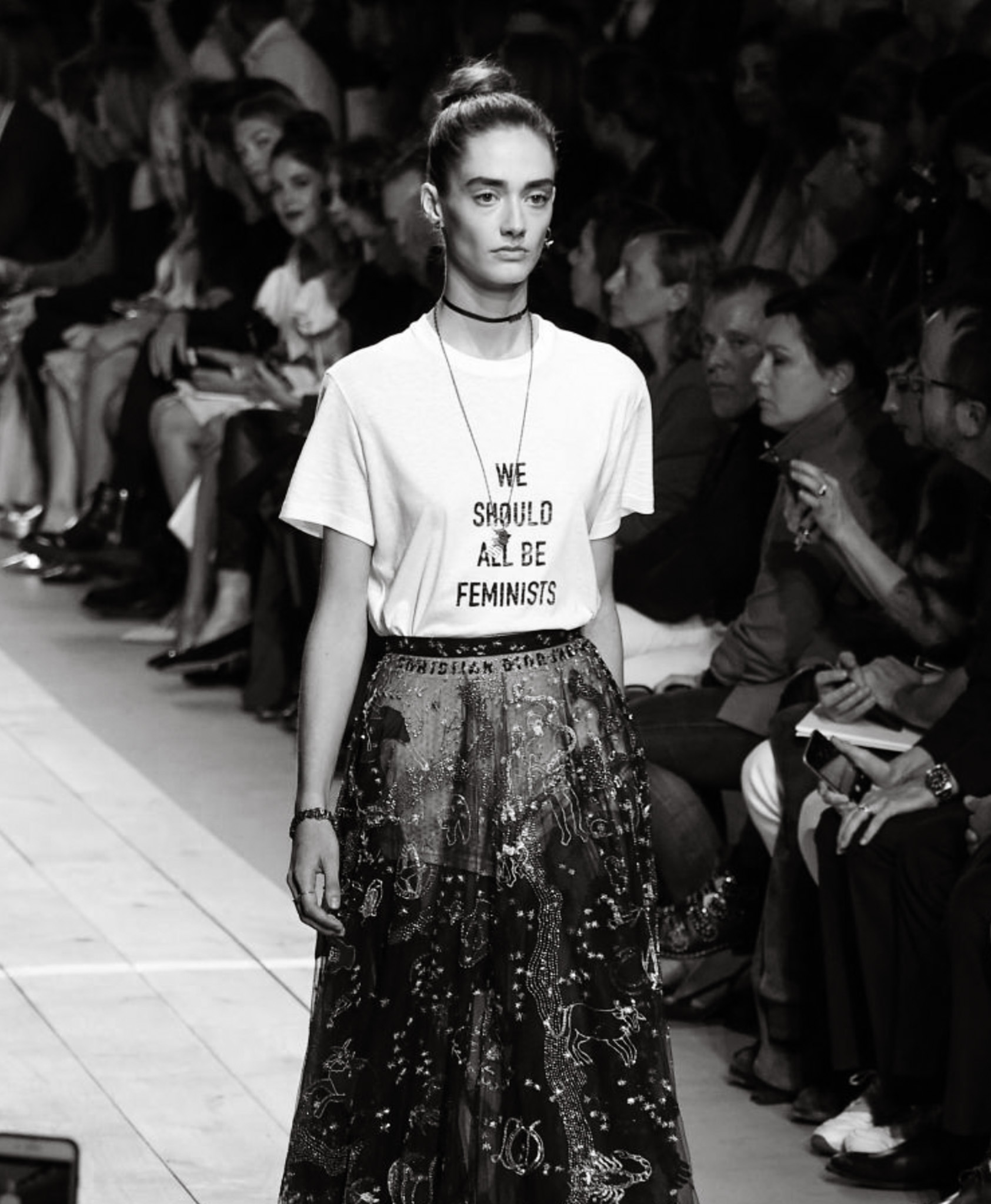 dior 'we should all be feminists' t-shirt 